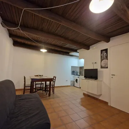 House Of The Night Apartment Naples