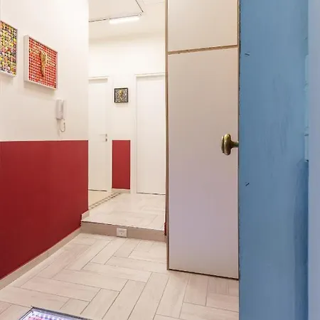 Apartment Station &