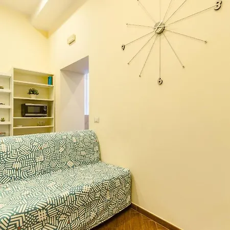 Apartment Teatro Nuovo By Wonderful Italy Naples