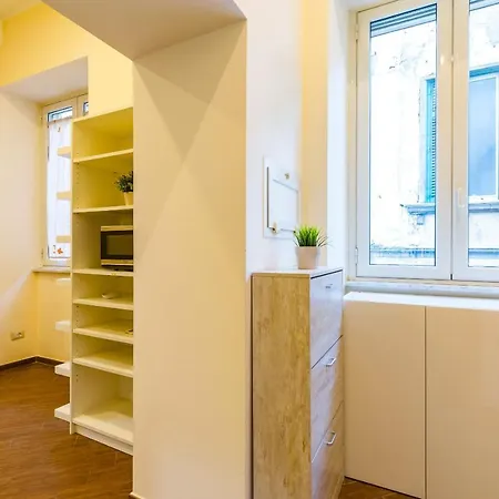 Apartment Teatro Nuovo By Wonderful Italy Naples
