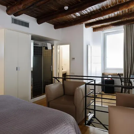 Santa Chiara Boutique