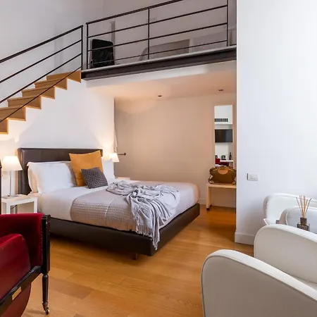 Santa Chiara Boutique 4*