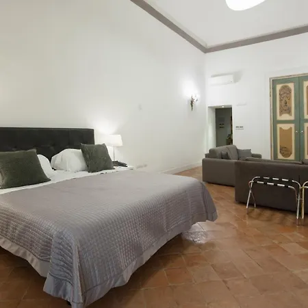 Santa Chiara Boutique Hotel