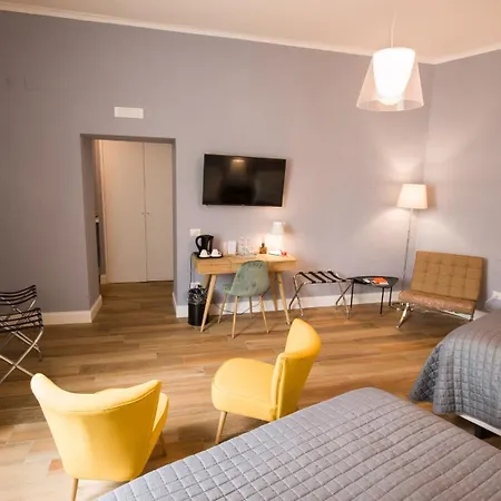 Santa Chiara Boutique 4*