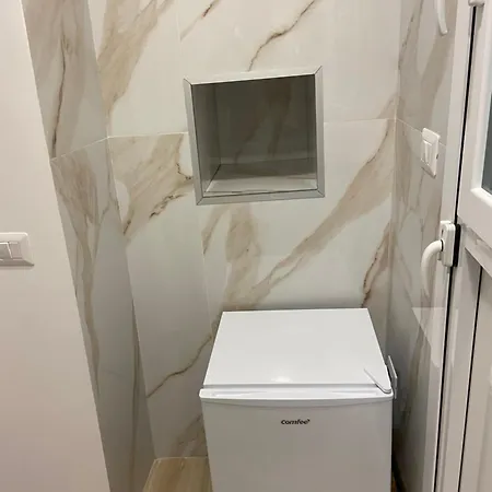 248 Capodimonte Guest house *