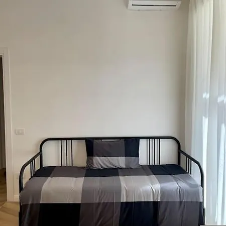 La Casa Di Ary Apartment Naples