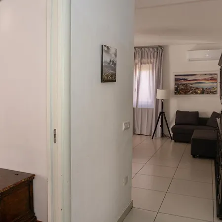 A I R Rettifilo Holiday home Naples