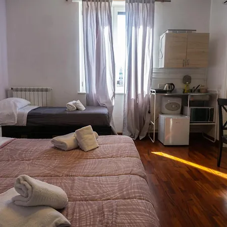 A I R Rettifilo Holiday home Naples
