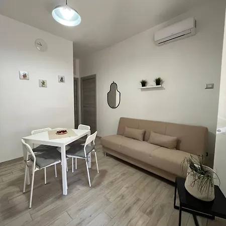 Milly's Garden Apartment Naples