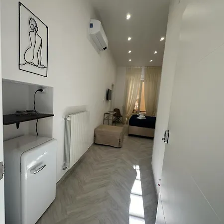 Flo' Guest house Naples