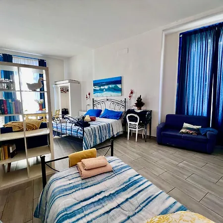 Giudecca Naples