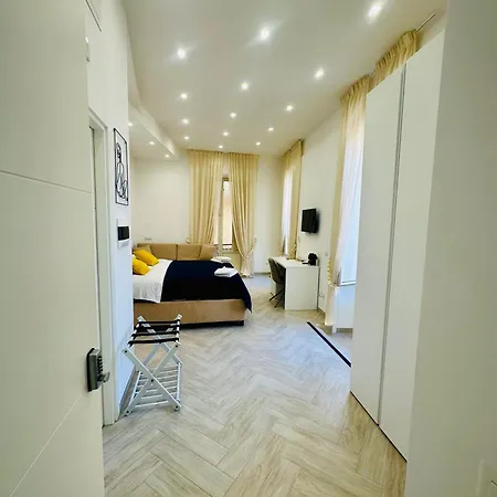 Flo' Guest house Naples