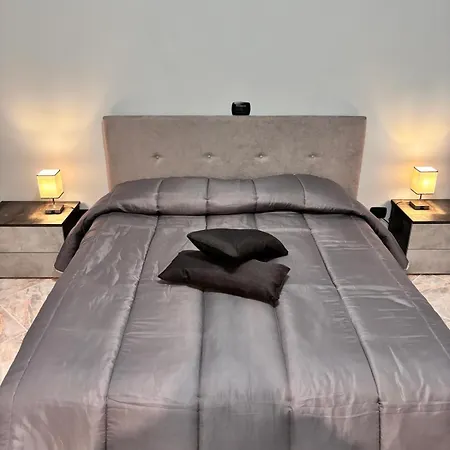 Apartamento Di Napoli's Nápoles