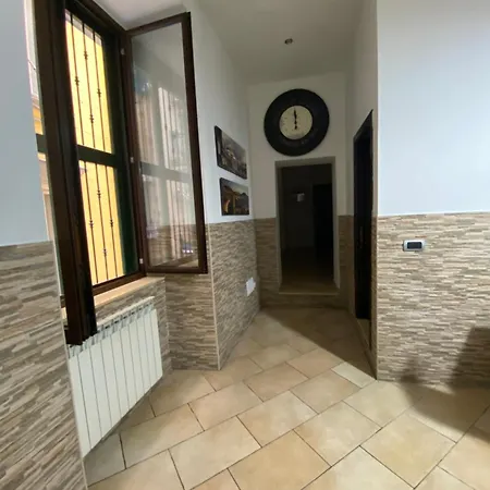 Casa Francy E Carmen * 那不勒斯
