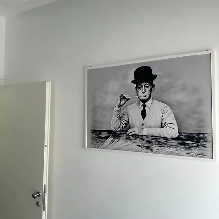 Alojamento de Acomodação e Pequeno-almoço Napolitudine *