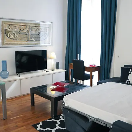 Chiatamone Premium Apartment *