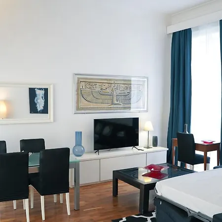 Apartment Chiatamone Premium