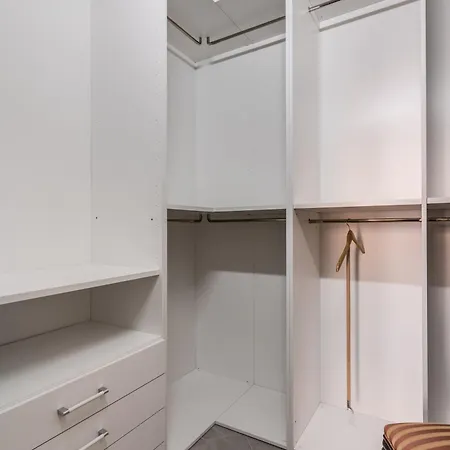 Due Porte A Toledo Apartment Naples
