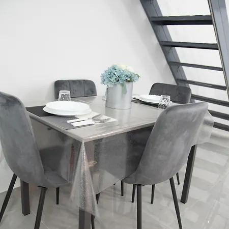 Holiday home Civiconine9 *