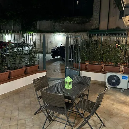 Terrazzino Correra *