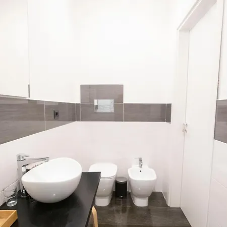 Bed & Breakfast Hall In Chiostro *