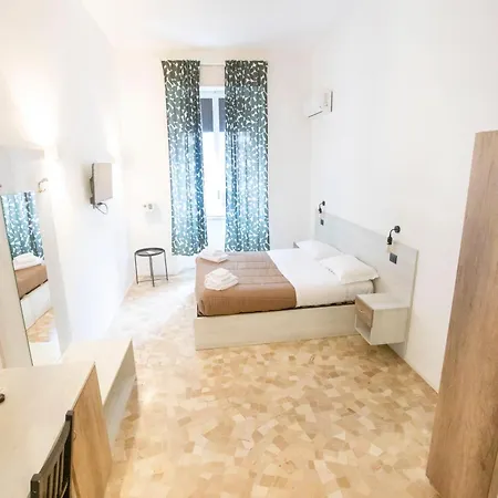 Hall In Center Napoli