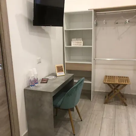 Rosaroll Homes Panzió *