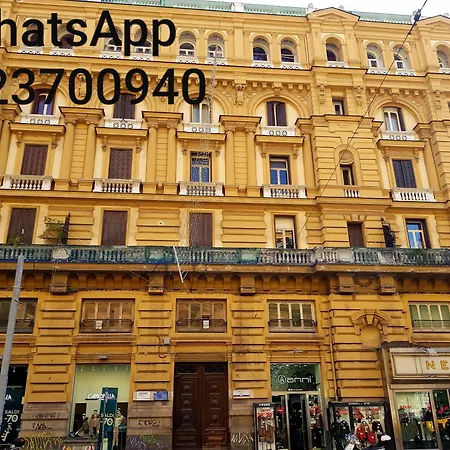 Napoli Central * Neapel