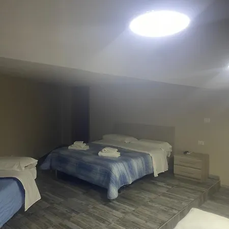 Chez Moi 2* Nápoly
