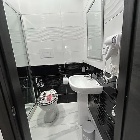 Luigi Luxury Apartment *