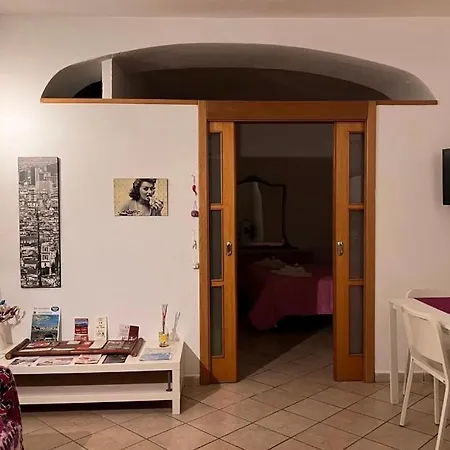 Apartament Mini-flat Toledo Neapol