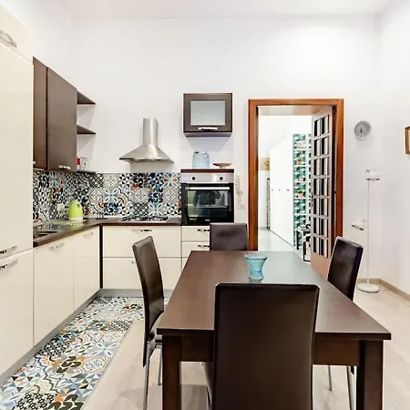 Modern 1br Near National Museum - Sleeps 3