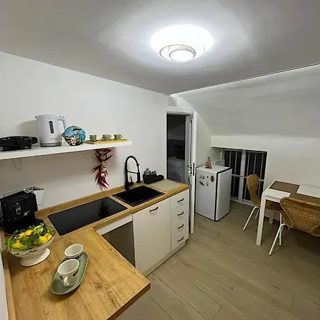 Domus Dante Al Balconcino Apartment *