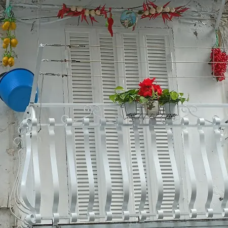 Domus Dante Al Balconcino Apartment Naples