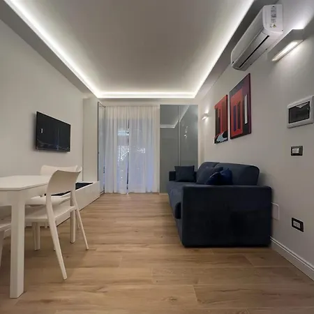 Apartment Scarlatti 67 *