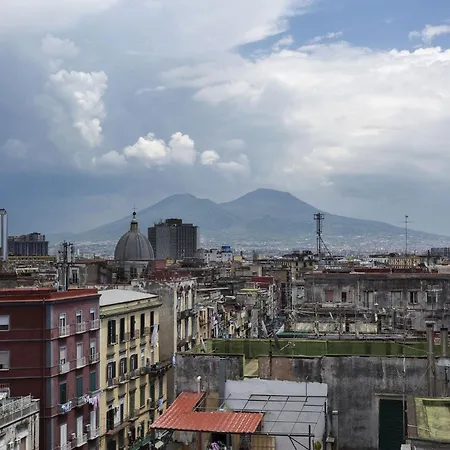 Palazzo Caracciolo Неаполь