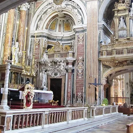 Casina In Centro Storico Naples