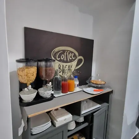 Center Bed & Breakfast