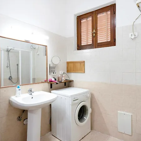 La Casa Di Gennaro - * Napoli
