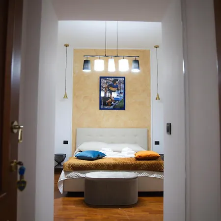 El Diez Guest house Naples