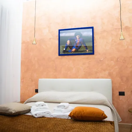 El Diez Guest house Naples
