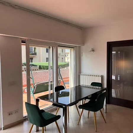 Venere Penthouse Babylon Apartment *