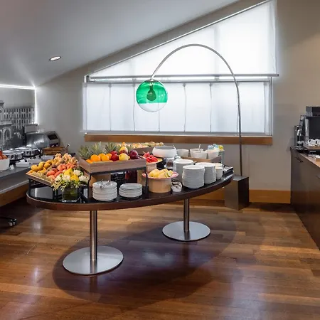 Otel Una Hotels Napoli Napoli