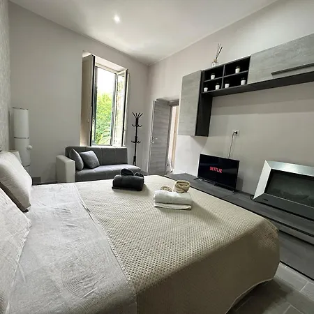Di Vaio S Apartament Neapol
