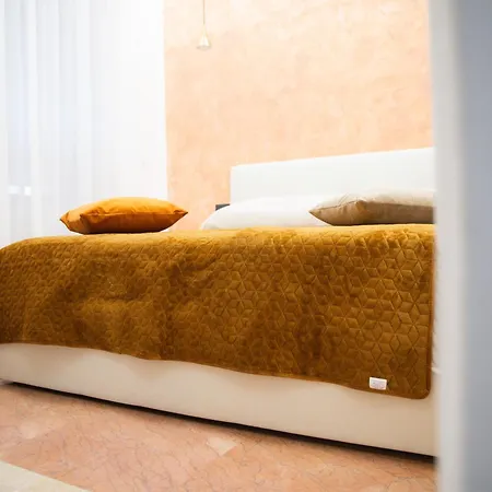 Guest house El Diez Naples