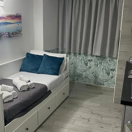 La Casa Di Raffaele Centro Bed & Breakfast *