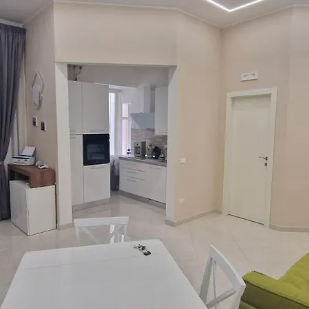 Bed & Breakfast La Dimora Di Parthenope Naples