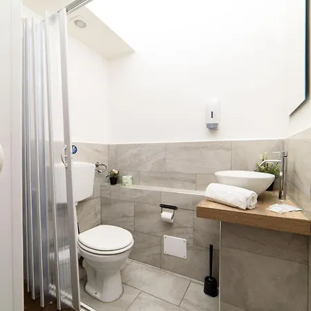 Inside Chiaia Guest house 2*