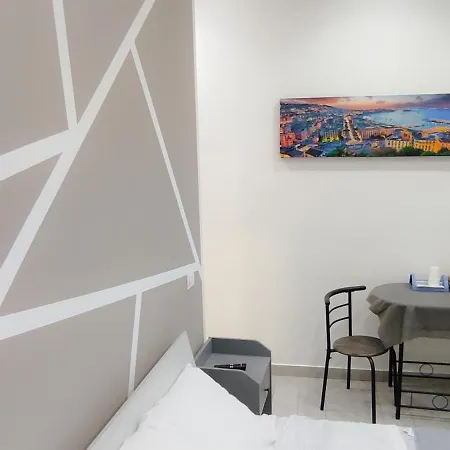 Bed & Breakfast Dantonarooms Napoli
