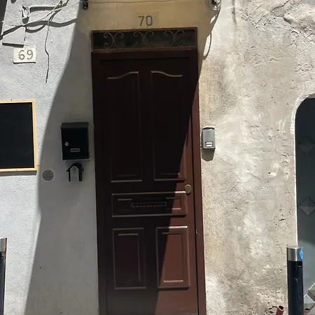 Caterina 70 * Naples